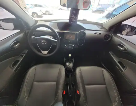 TOYOTA-ETIOS-1.3 X 16V FLEX 4P AUTOMÁTICO TOYOTA-ETIOS-2018