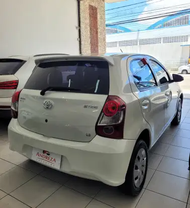 TOYOTA-ETIOS-1.3 X 16V FLEX 4P AUTOMÁTICO TOYOTA-ETIOS-2018