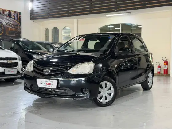 TOYOTA ETIOS 1.3 XS 16V FLEX 4P MANUAL