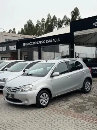TOYOTA ETIOS 1.3 XS 16V FLEX 4P MANUAL