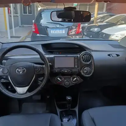 TOYOTA-ETIOS-1.5 XLS 16V FLEX 4P AUTOMÁTICO TOYOTA-ETIOS-2016