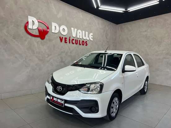 TOYOTA-ETIOS-1.3 X 16V FLEX 4P AUTOMÁTICO TOYOTA-ETIOS-2019