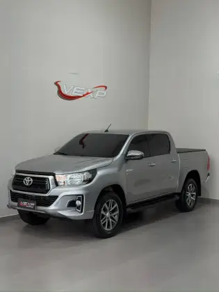 TOYOTA HILUX 2.7 SRV 4X2 CD 16V FLEX 4P AUTOMÁTICO