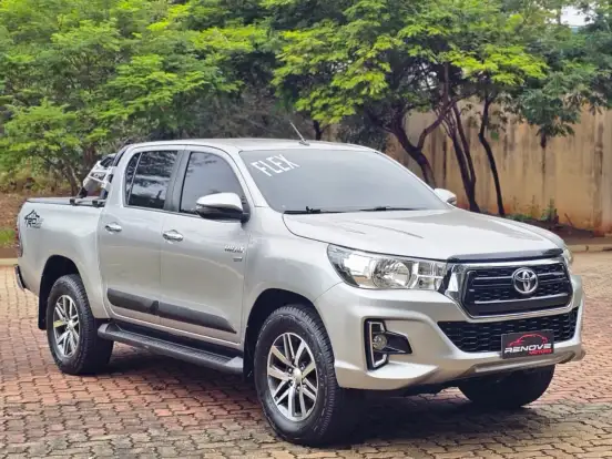 TOYOTA-HILUX-2.7 SRV 4X2 CD 16V FLEX 4P AUTOMÁTICO TOYOTA-HILUX-2018