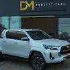 TOYOTA HILUX 2.8 D-4D TURBO DIESEL CD SRX PLUS 4X4 AUTOMÁTICO TOYOTA HILUX 2.8 D-4D TURBO DIESEL CD SRX PLUS 4X4 AUTOMÁTICO