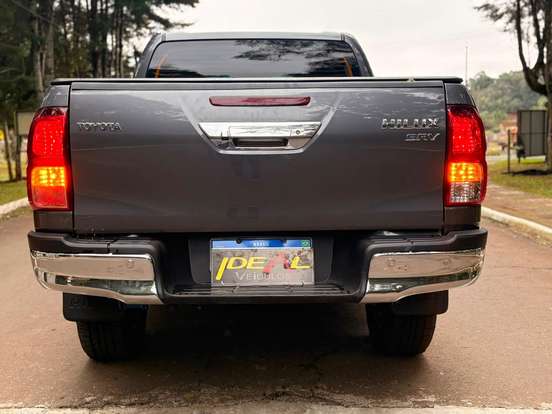 TOYOTA-HILUX-2.7 SRV 4X4 CD 16V FLEX 4P AUTOMÁTICO TOYOTA-HILUX-2018