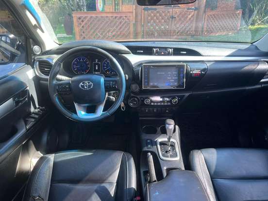 TOYOTA-HILUX-2.7 SRV 4X4 CD 16V FLEX 4P AUTOMÁTICO TOYOTA-HILUX-2018