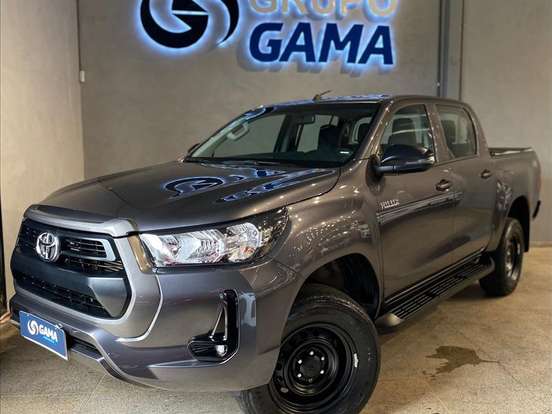 TOYOTA-HILUX-2.8 D-4D TURBO DIESEL CD POWER PACK 4X4 AUTOMÁTICO TOYOTA-HILUX-2025