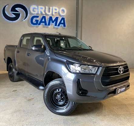 TOYOTA-HILUX-2.8 D-4D TURBO DIESEL CD POWER PACK 4X4 AUTOMÁTICO TOYOTA-HILUX-2025