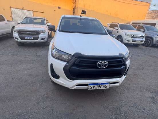 TOYOTA-HILUX-2.8 D-4D TURBO DIESEL CD POWER PACK 4X4 MANUAL TOYOTA-HILUX-2024