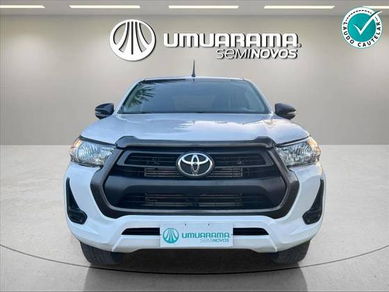 TOYOTA HILUX 2.8 D-4D TURBO DIESEL CD POWER PACK 4X4 MANUAL