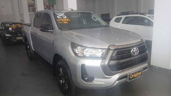 TOYOTA HILUX 2.8 D-4D TURBO DIESEL CD SR 4X4 AUTOMÁTICO