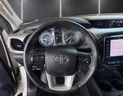 TOYOTA HILUX 2.8 D-4D TURBO DIESEL CD SRX LIMITED 4X4 AUTOMÁTICO TOYOTA HILUX 2.8 D-4D TURBO DIESEL CD SRX LIMITED 4X4 AUTOMÁTICO