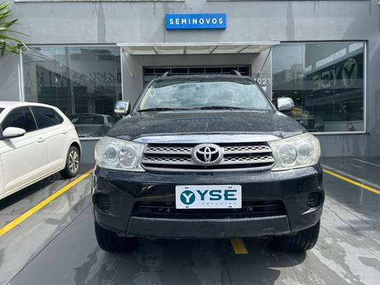 TOYOTA-HILUX SW4-2.7 SR 4X2 16V GASOLINA 4P AUTOMÁTICO TOYOTA-HILUX SW4-2009