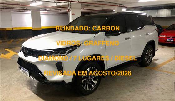 TOYOTA HILUX SW4 2.8 D-4D TURBO DIESEL DIAMOND 7L 4X4 AUTOMÁTICO