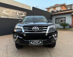 TOYOTA HILUX SW4 4.0 SRX 4X4 7 LUGARES V6 24V GASOLINA 4P AUTOMÁTICO TOYOTA HILUX SW4 4.0 SRX 4X4 7 LUGARES V6 24V GASOLINA 4P AUTOMÁTICO