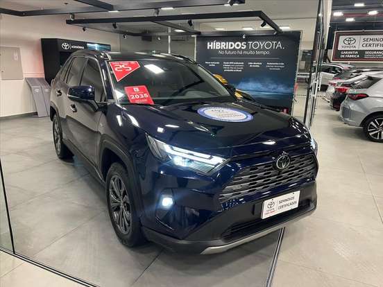 TOYOTA-RAV4-2024