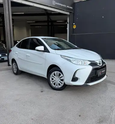 TOYOTA-YARIS-1.5 16V FLEX SEDAN XL LIVE MULTIDRIVE TOYOTA-YARIS-2022