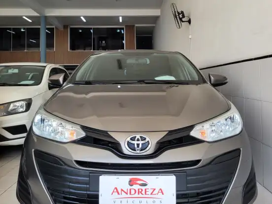 TOYOTA-YARIS-1.5 16V FLEX SEDAN XL LIVE MULTIDRIVE TOYOTA-YARIS-2019