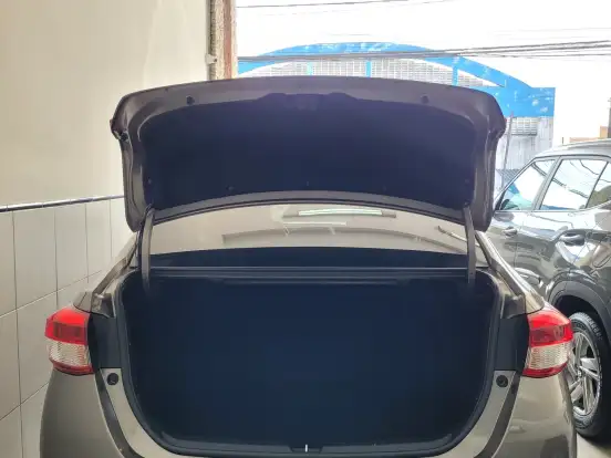 TOYOTA-YARIS-1.5 16V FLEX SEDAN XL LIVE MULTIDRIVE TOYOTA-YARIS-2019