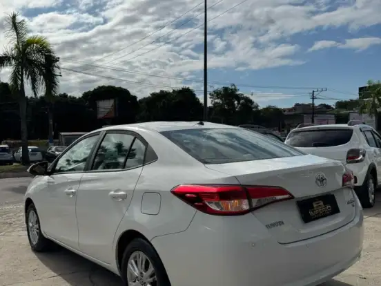 TOYOTA-YARIS-1.5 16V FLEX SEDAN XL MULTIDRIVE TOYOTA-YARIS-2019