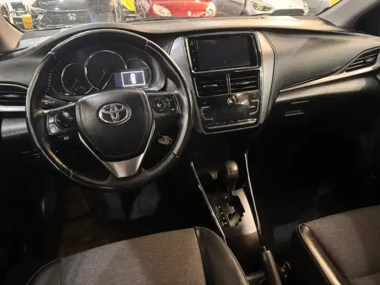 TOYOTA-YARIS-1.5 16V FLEX SEDAN XS CONNECT MULTIDRIVE TOYOTA-YARIS-2022