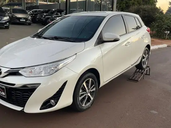 TOYOTA-YARIS-1.5 16V FLEX XS MULTIDRIVE TOYOTA-YARIS-2018