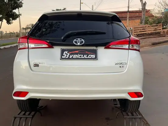 TOYOTA-YARIS-1.5 16V FLEX XS MULTIDRIVE TOYOTA-YARIS-2018