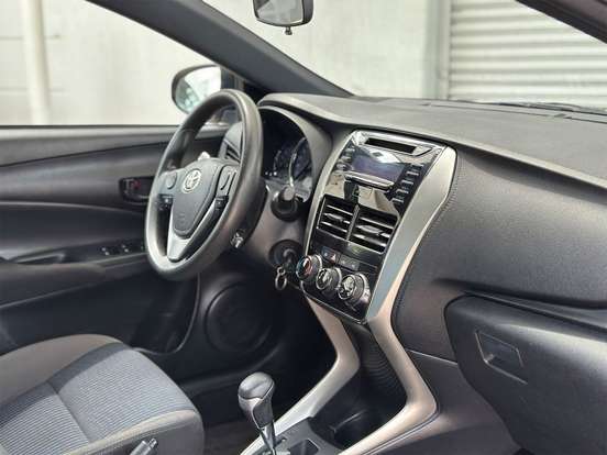 TOYOTA-YARIS-1.3 16V FLEX XL MULTIDRIVE TOYOTA-YARIS-2019