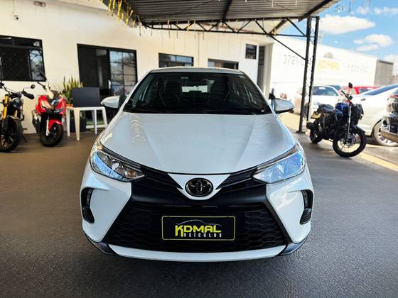 TOYOTA YARIS 1.5 16V FLEX SEDAN XS CONNECT MULTIDRIVE