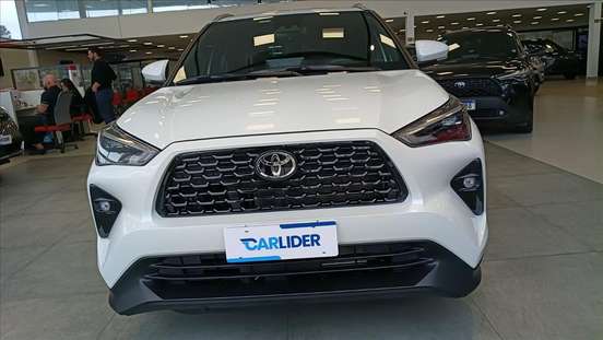 TOYOTA-YARIS CROSS-2026