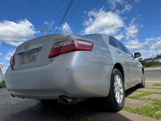 TOYOTA-CAMRY-2009