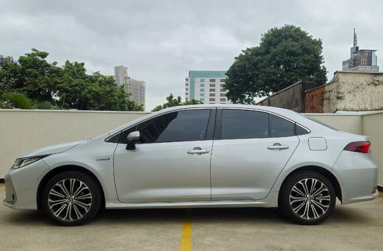TOYOTA COROLLA 1.8 VVT-I HYBRID FLEX ALTIS PREMIUM CVT