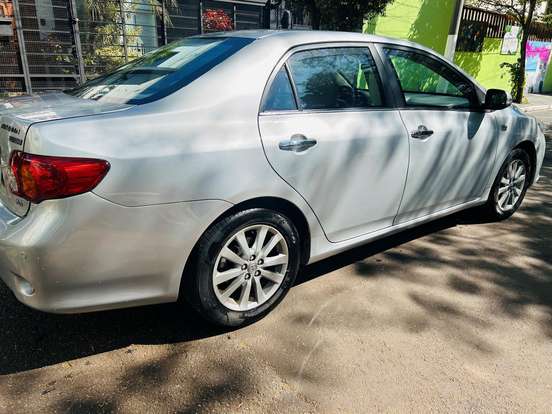 TOYOTA-COROLLA-2.0 ALTIS 16V FLEX 4P AUTOMÁTICO TOYOTA-COROLLA-2010
