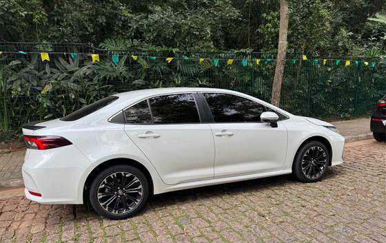 TOYOTA COROLLA 2.0 VVT-IE FLEX ALTIS DIRECT SHIFT