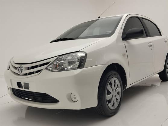 TOYOTA ETIOS 1.3 XS 16V FLEX 4P MANUAL