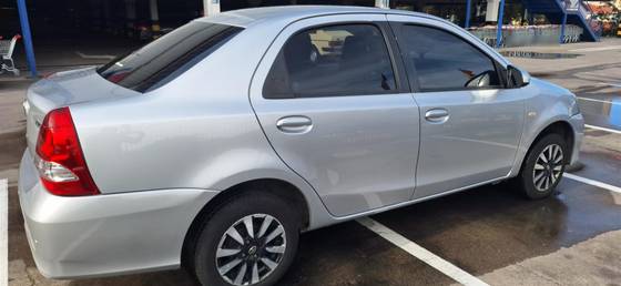 TOYOTA ETIOS 1.5 XS SEDAN 16V FLEX 4P AUTOMÁTICO