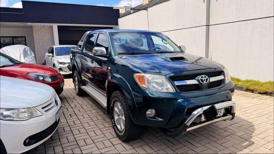 TOYOTA-HILUX-2006