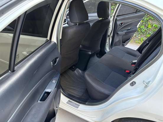 TOYOTA-YARIS-2021