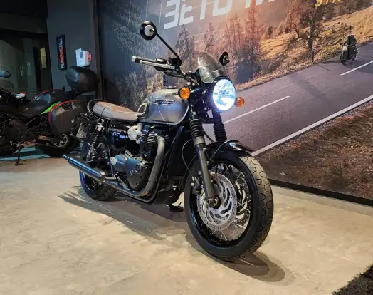 TRIUMPH-BONNEVILLE T120 BLACK 1200-2025