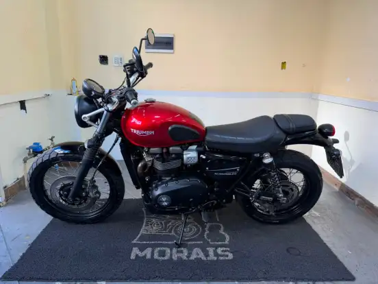 TRIUMPH-STREET SCRAMBLER-2019
