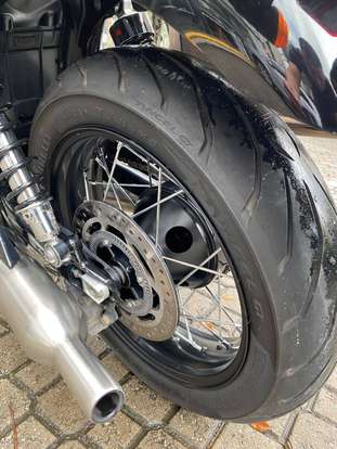 TRIUMPH-BONNEVILLE T100 900-2021