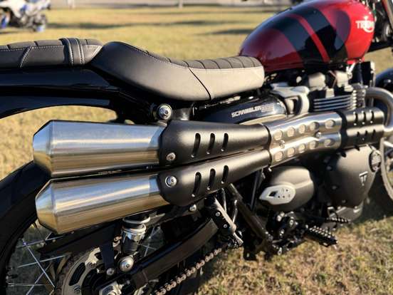 TRIUMPH-SCRAMBLER 900-2023