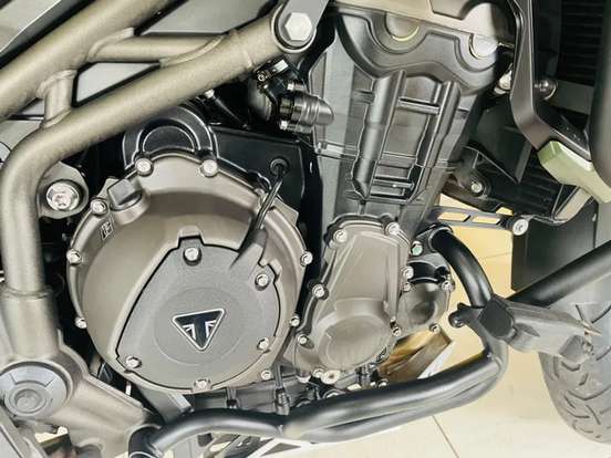 TRIUMPH-TIGER 1200 XCX-2019
