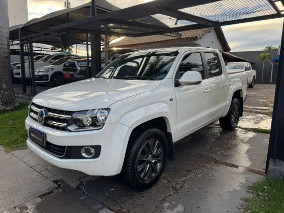 VOLKSWAGEN AMAROK 2.0 HIGHLINE 4X4 CD 16V TURBO INTERCOOLER DIESEL 4P AUTOMÁTICO