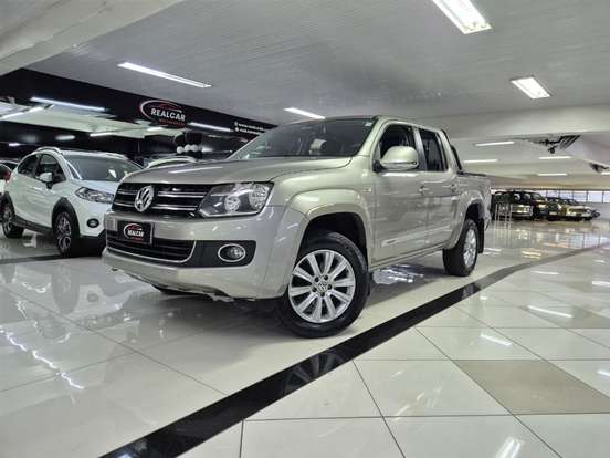 VOLKSWAGEN-AMAROK-2015