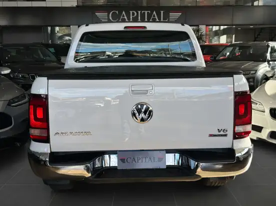 VOLKSWAGEN-AMAROK-2023