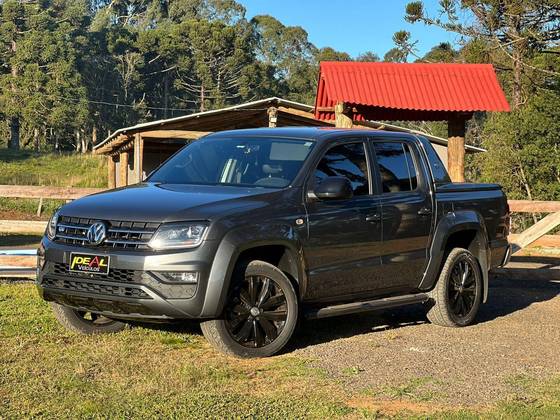 VOLKSWAGEN AMAROK 3.0 V6 TDI DIESEL COMFORTLINE CD 4MOTION AUTOMÁTICO