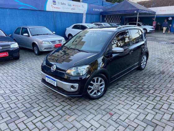 VOLKSWAGEN CROSS UP 1.0 TSI 12V FLEX 4P MANUAL