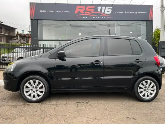 VOLKSWAGEN-FOX-1.0 MI 8V FLEX 4P MANUAL VOLKSWAGEN-FOX-2014